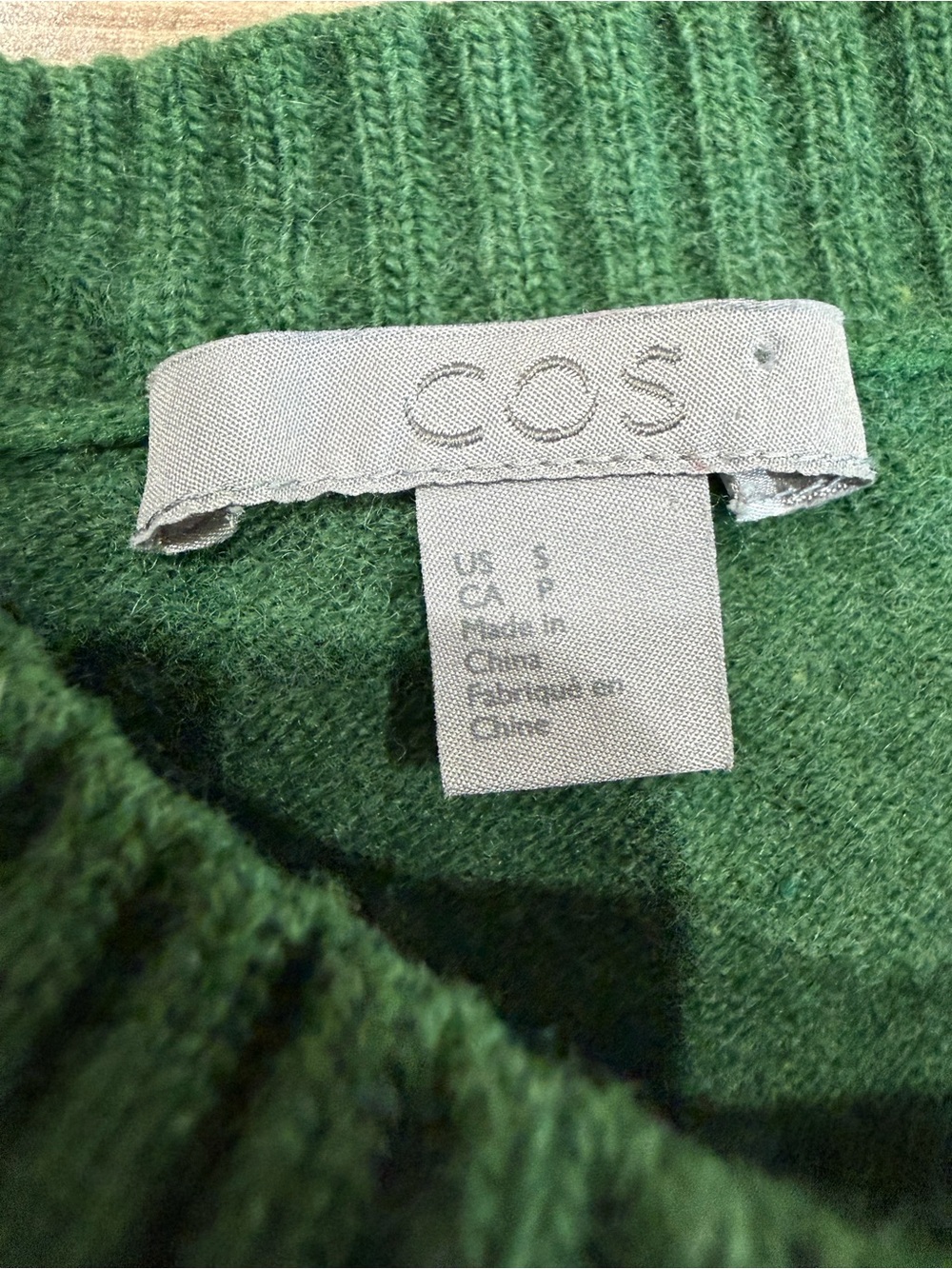 COS Women's Forest Green 100% Wool Cardigan Sweater Crew Neck Sz S Minimalist - Picture 7 of 8